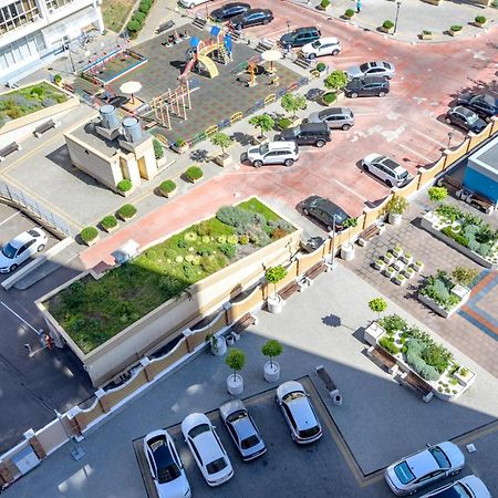 Светлая Квартира Новый Берег Odessa Exteriör bild